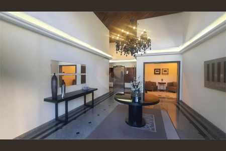 Apartamento à venda com 200m², 4 quartos e 4 vagas