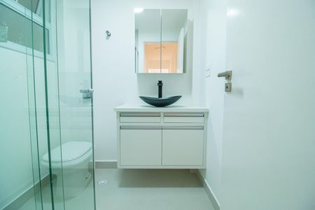 Apartamento à venda com 76m², 2 quartos e 1 vaga