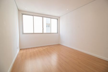 Apartamento à venda com 76m², 2 quartos e 1 vaga
