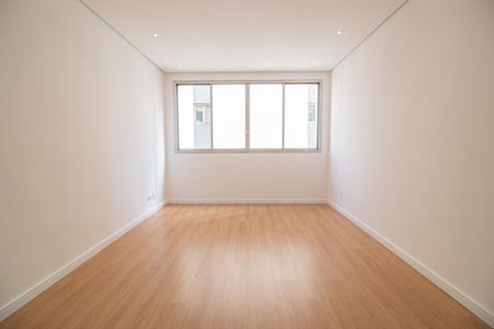 Apartamento à venda com 76m², 2 quartos e 1 vaga