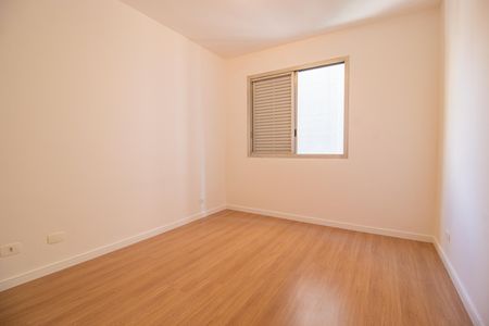 Apartamento à venda com 76m², 2 quartos e 1 vaga