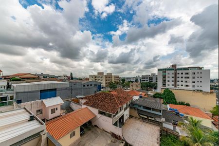 Sala de apartamento para alugar com 3 quartos, 139m² em Estrela do Oriente, Belo Horizonte
