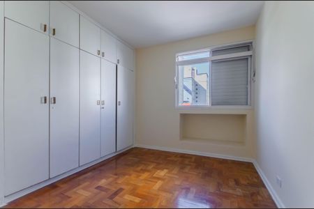 Apartamento à venda com 97m², 3 quartos e 1 vagaQuarto 2