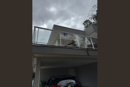 Casa de condomínio à venda com 335m², 5 quartos e 6 vagasplaca instalada 12/07/2025 GANU - 89