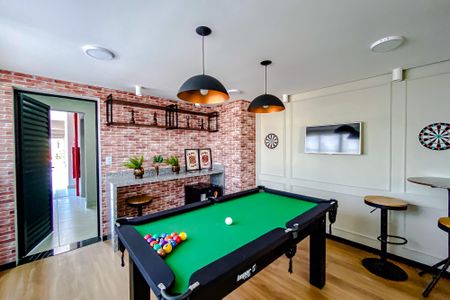 Apartamento à venda com 40m², 2 quartos e sem vagaÁrea comum