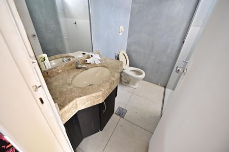 Apartamento para alugar com 84m², 2 quartos e 1 vaga