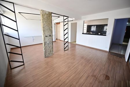Apartamento para alugar com 84m², 2 quartos e 1 vaga