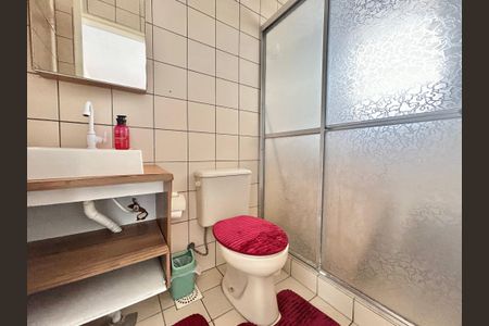 Banheiro de apartamento à venda com 1 quarto, 42m² em Centro, São Leopoldo