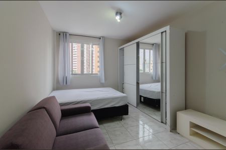 Sala/Quarto de apartamento para alugar com 1 quarto, 32m² em Aclimação, São Paulo
