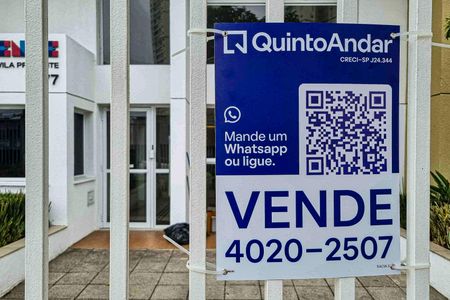 Apartamento à venda com 64m², 2 quartos e 1 vagaPlaquinha