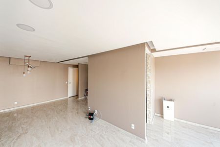 Apartamento à venda com 64m², 2 quartos e 1 vagaSala