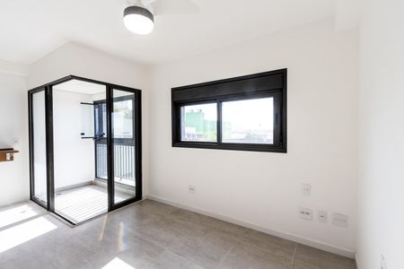 Studio para alugar com 28m², 1 quarto e sem vaga Studio para alugar com 28m², 1 quarto e sem vagaVaranda