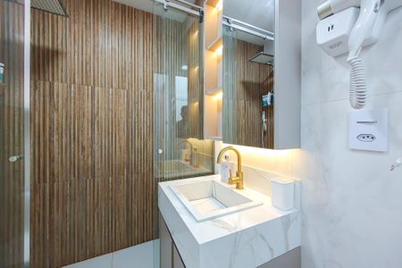 Banheiro de apartamento para alugar com 1 quarto, 32m² em Centro, Rio de Janeiro