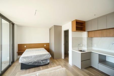 Sala quarto e cozinha de kitnet/studio para alugar com 1 quarto, 42m² em Vila Gomes Cardim, São Paulo