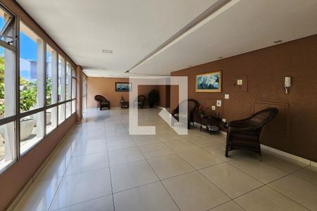 Apartamento à venda com 60m², 2 quartos e 1 vagaÁrea comum - Hall