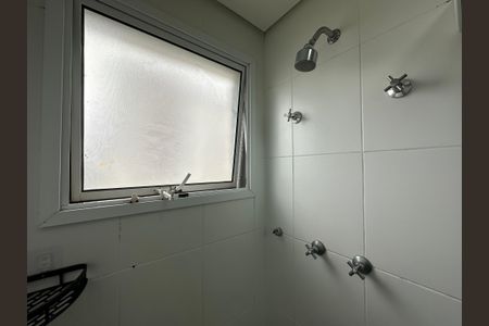 Apartamento à venda com 81m², 3 quartos e 2 vagasBanheiro da Suíte 2