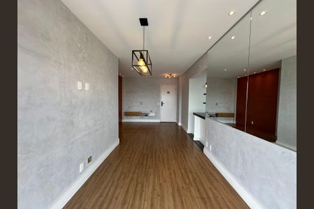 Apartamento à venda com 81m², 3 quartos e 2 vagasSala