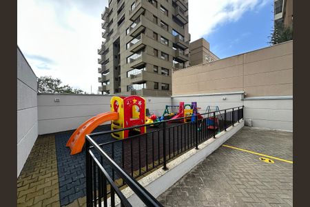 Apartamento à venda com 81m², 3 quartos e 2 vagasÁrea comum - Playground