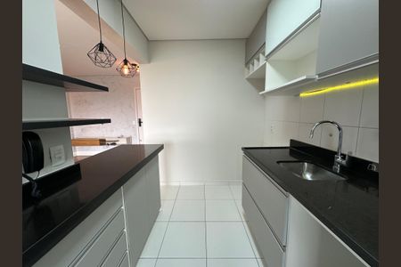 Apartamento à venda com 81m², 3 quartos e 2 vagasCozinha
