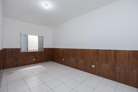 Quarto de casa para alugar com 1 quarto, 47m² em Jardim Sao Salvador, Taboão da Serra