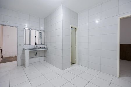 Cozinha de casa para alugar com 1 quarto, 47m² em Jardim Sao Salvador, Taboão da Serra
