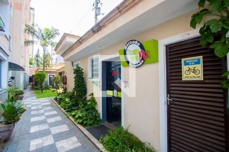 Apartamento para alugar com 52m², 2 quartos e 1 vagaÁrea comum - Mini Mercado