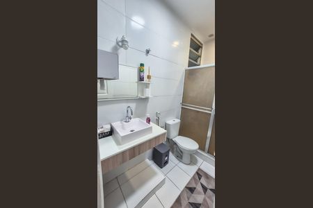 Apartamento à venda com 91m², 3 quartos e sem vaga Apartamento à venda com 91m², 3 quartos e sem vagaBanheiro social