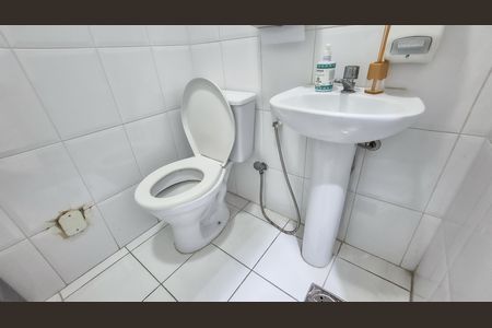 Apartamento à venda com 91m², 3 quartos e sem vaga Apartamento à venda com 91m², 3 quartos e sem vagaBanheiro da suíte