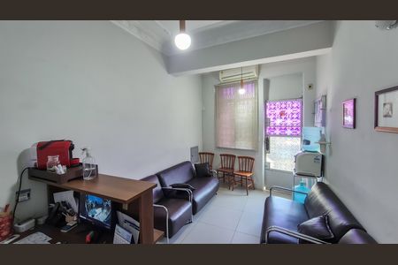 Apartamento à venda com 91m², 3 quartos e sem vaga Apartamento à venda com 91m², 3 quartos e sem vagaSala