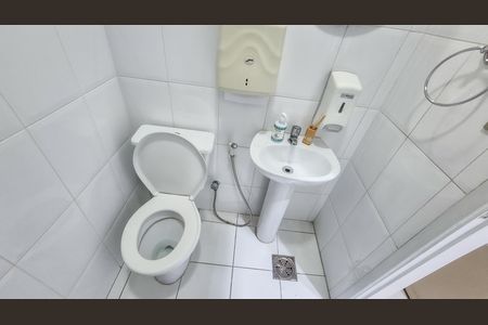 Apartamento à venda com 91m², 3 quartos e sem vaga Apartamento à venda com 91m², 3 quartos e sem vagaBanheiro da suíte