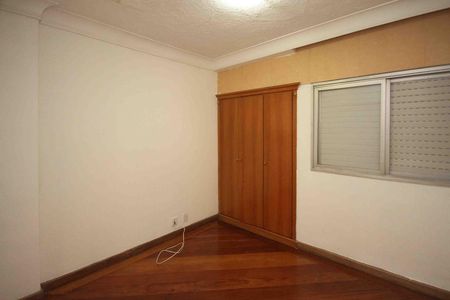 Apartamento para alugar com 66m², 3 quartos e 1 vaga