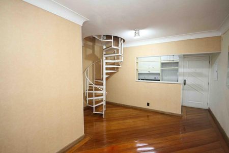 Apartamento para alugar com 66m², 3 quartos e 1 vaga