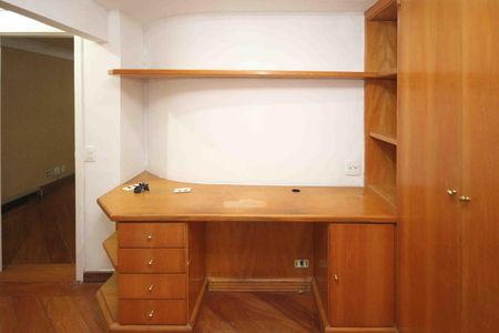 Apartamento para alugar com 66m², 3 quartos e 1 vaga