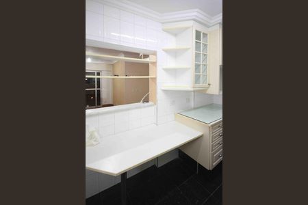Apartamento para alugar com 66m², 3 quartos e 1 vaga