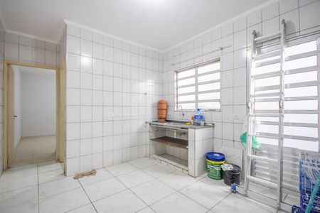 Casa à venda com 125m², 2 quartos e 2 vagas Casa à venda com 125m², 2 quartos e 2 vagasCozinha