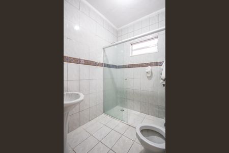 Casa à venda com 125m², 2 quartos e 2 vagas Casa à venda com 125m², 2 quartos e 2 vagasBanheiro