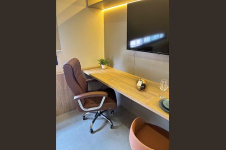 Apartamento à venda com 24m², 1 quarto e sem vaga Apartamento à venda com 24m², 1 quarto e sem vagaEscritório