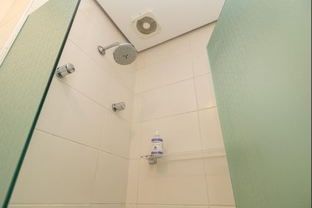 Apartamento para alugar com 60m², 1 quarto e 1 vaga Apartamento para alugar com 60m², 1 quarto e 1 vagaBanheiro da Suíte