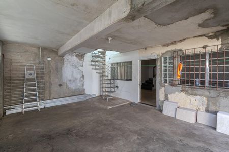 Casa à venda com 300m², 3 quartos e 3 vagasGaragem