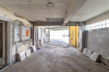 Casa à venda com 300m², 3 quartos e 3 vagasGaragem