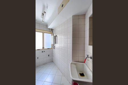 Apartamento para alugar com 68m², 2 quartos e 1 vagaÁrea de Serviço