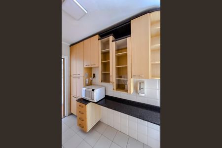 Apartamento para alugar com 68m², 2 quartos e 1 vagaCozinha