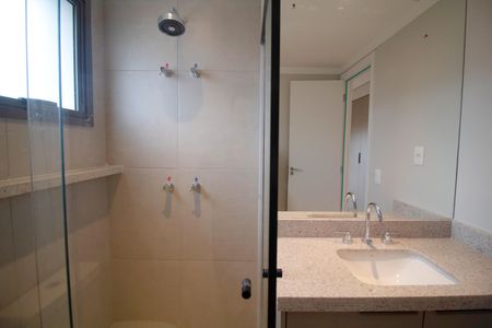 Apartamento à venda com 86m², 2 quartos e 1 vagaBanheiro da Suíte 2