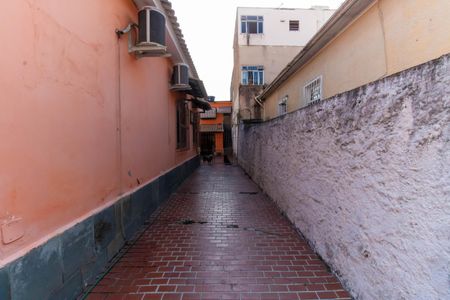 Casa à venda com 330m², 4 quartos e 4 vagas Casa à venda com 330m², 4 quartos e 4 vagasÁrea comum