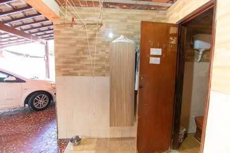 Casa à venda com 330m², 4 quartos e 4 vagas Casa à venda com 330m², 4 quartos e 4 vagasÁrea de Serviço