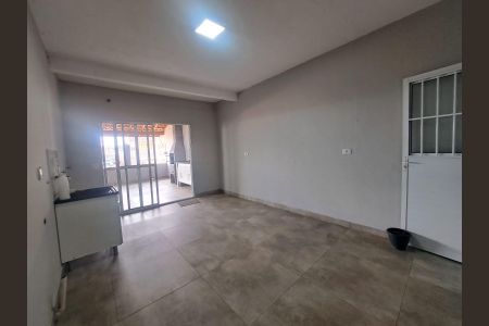 Casa para alugar com 150m², 4 quartos e 2 vagasÁrea de Serviço