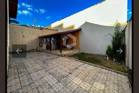 courtyard de casa à venda com 3 quartos, 196m² em Caiçara-Adelaide, Belo Horizonte