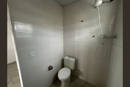 Casa para alugar com 90m², 2 quartos e sem vagaBanheiro da Suíte