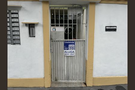 Casa para alugar com 90m², 2 quartos e sem vagaFachada + plaquinha