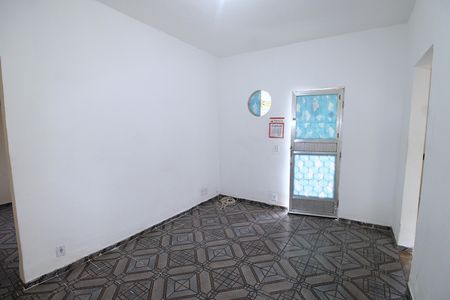 Casa para alugar com 90m², 2 quartos e sem vagaSala
